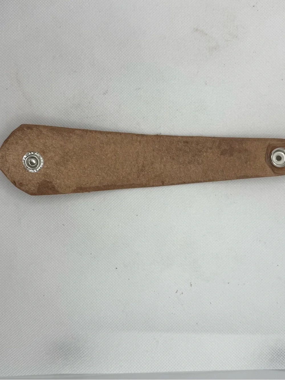 Handmade Natural Tan Leather Tooled Key Fob Keychain